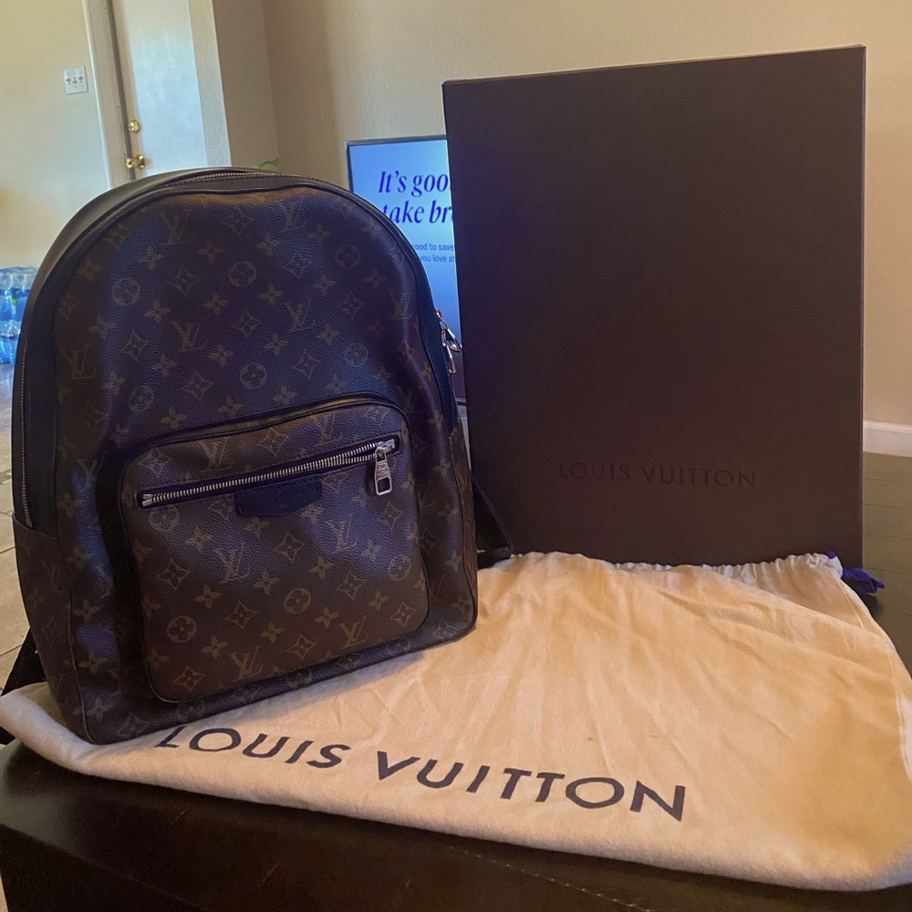 Bought in 2015 or 16 not really sure very good condition I’d give it a 9/10